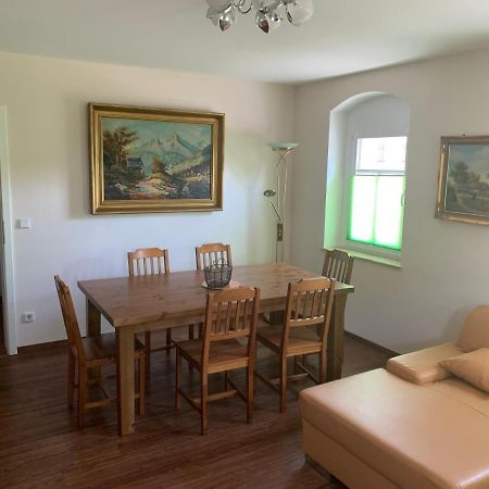 Im Ballhaus Neuhilbersdorf شيمنيتز المظهر الخارجي الصورة